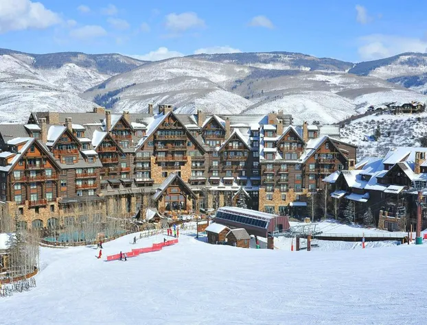 Ritz Carlton Bg Residentail St #327/328 2 Bedroom Condo by RedAwning hotel detail image 1