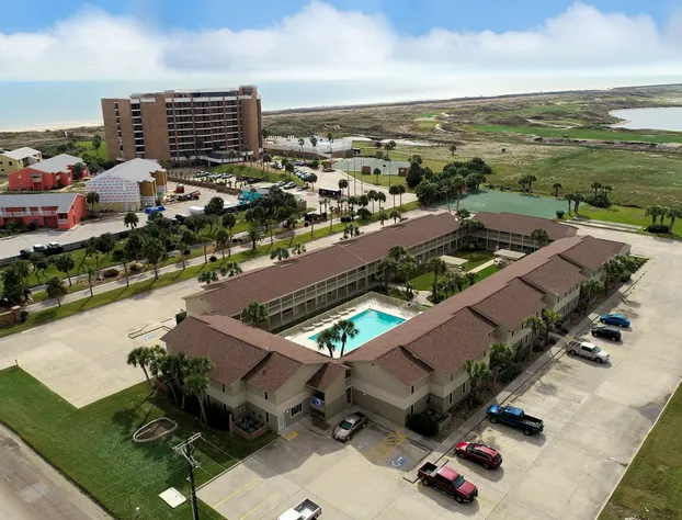 Courtyard #127 1 Bedroom Condo By Redawning hotel detail image 2