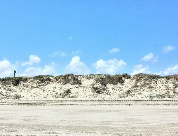 Courtyard #118 1 Bedroom Condo By Redawning hotel detail image 1