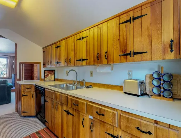 Manorhouse Hideaway hotel detail image 3