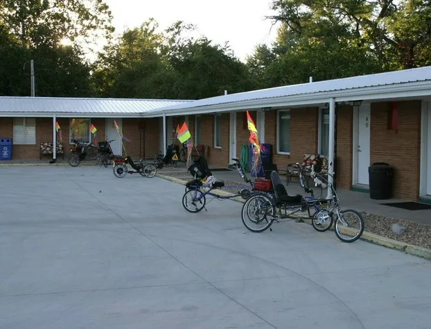 Windsor Crossroads Motel hotel detail image 2