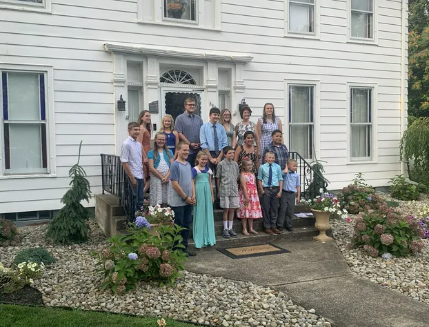 Centennial Inn Bed & Breakfast hotel detail image 2