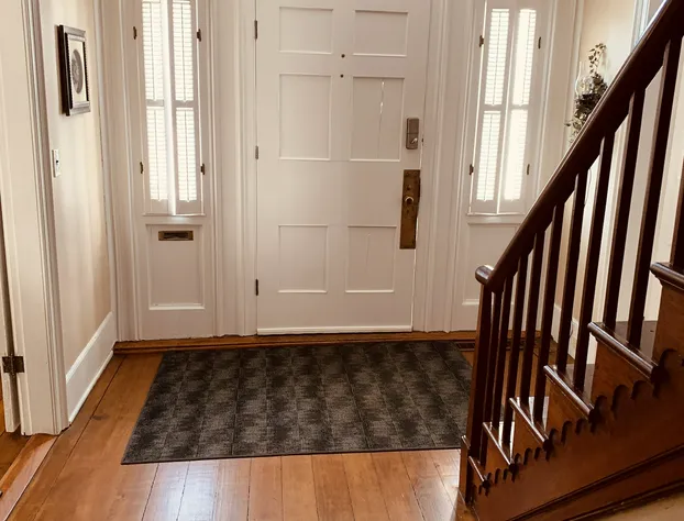 Centennial Inn Bed & Breakfast hotel detail image 4