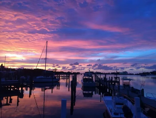 Ocracoke Harbor Inn hotel detail image 3