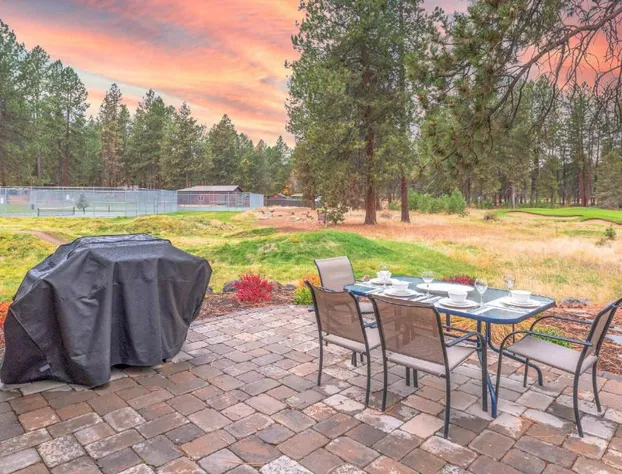 Pine Post Lodge hotel detail image 3