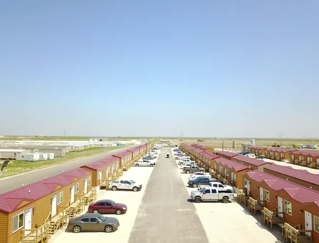 Custom Touch Village - Midland hotel detail image 2