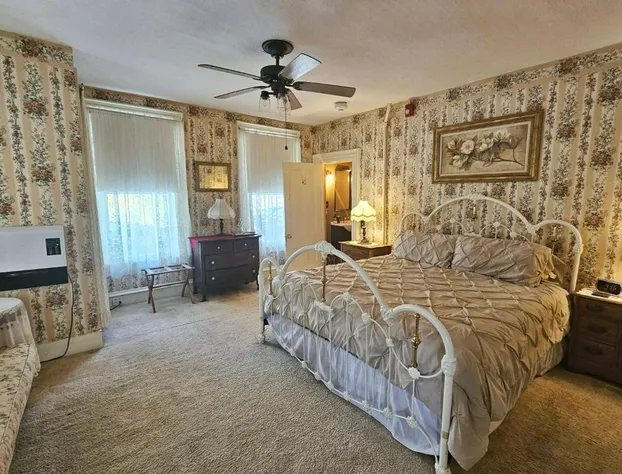 The Greenfield Inn hotel detail image 4