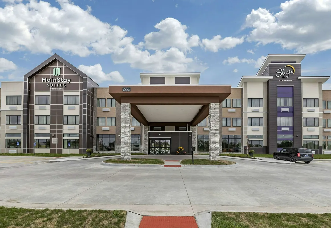 MainStay Suites Waukee - West Des Moines hotel hero