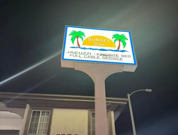 Sunset inn &Suites hotel detail image 2