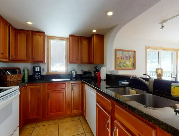 Cute 2 Bedroom East Vail Condo #1202 with Shuttle hotel detail image 3