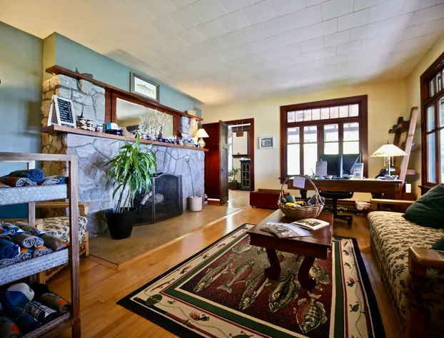 Whaleback Inn hotel detail image 3