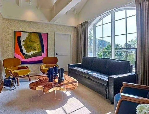 River House at Odette's hotel detail image 3