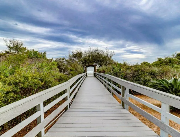 One Seagrove Place hotel detail image 1