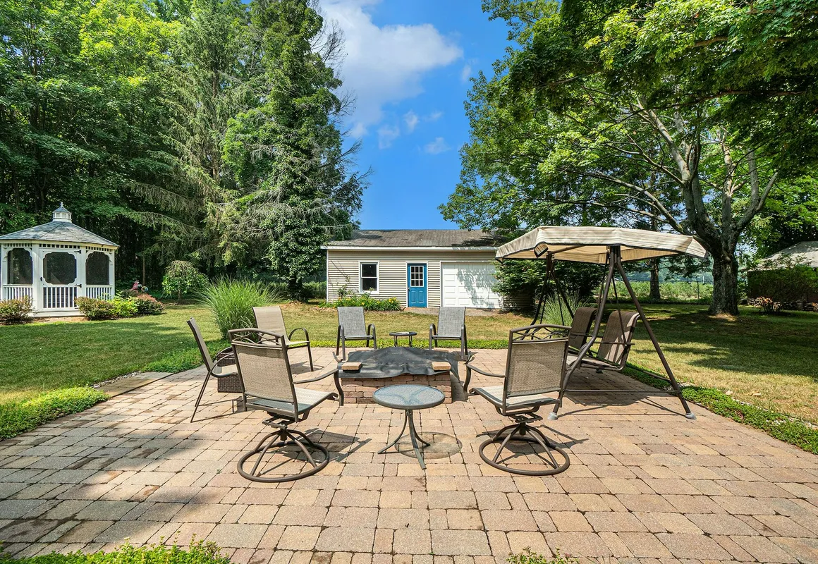 Black River Inn Bed and Breakfast hotel hero