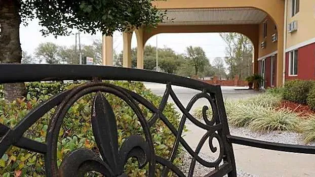 Riverside Hotel hotel detail image 1