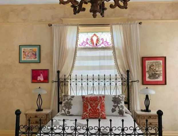 Laredo Mansion hotel detail image 2