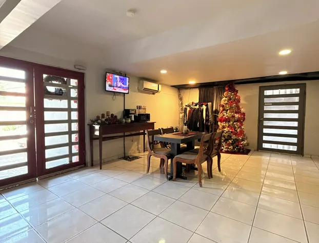 Hotel Ossi Inn hotel detail image 2