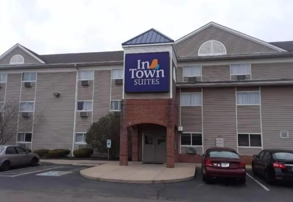 InTown Suites Extended Stay Cincinnati OH - Fairfield hotel hero