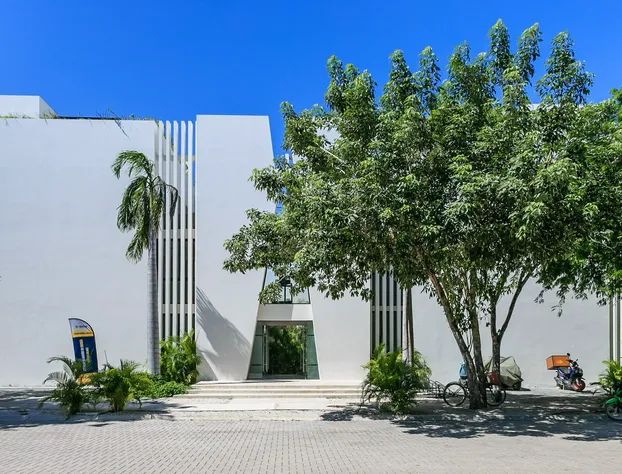 Beautifully Minimalistic Studio Wrapped in Nature by Stella Rentals hotel detail image 1