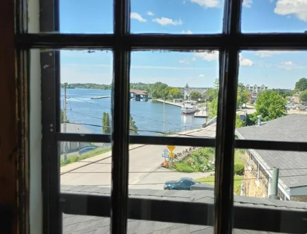 Stonewater Manor hotel detail image 1