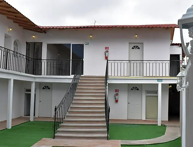 Regis Hotel Boutique hotel detail image 1