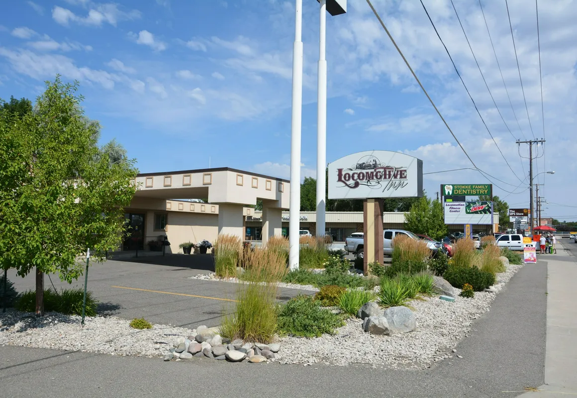 Locomotive Inn hotel hero