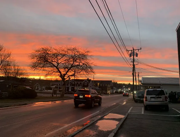Vineyard Harbor Motel - Private Beach hotel detail image 1