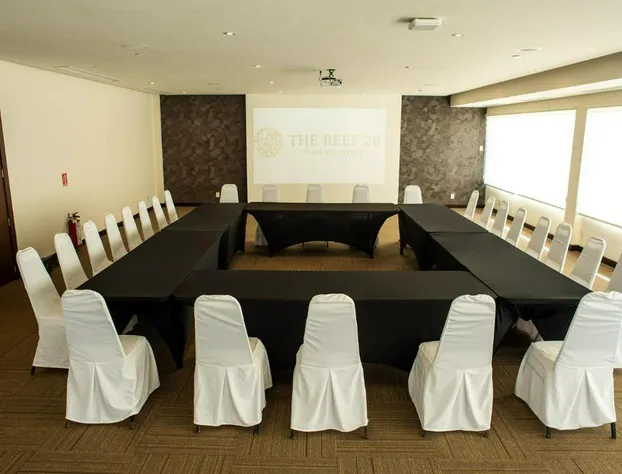 The Reef 28 Hotel & Spa - Luxury Adults Only - All Suites hotel detail image 4