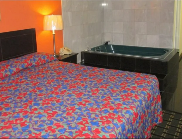 Red Carpet Inn Mount Holly NJ hotel detail image 2