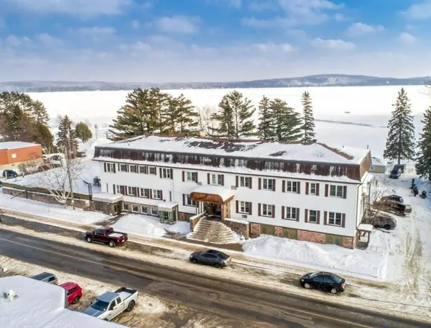 Caswell Resort Hotel hotel detail image 3