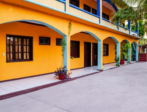 OYO Hotel Miramar, Loreto hotel detail image 4