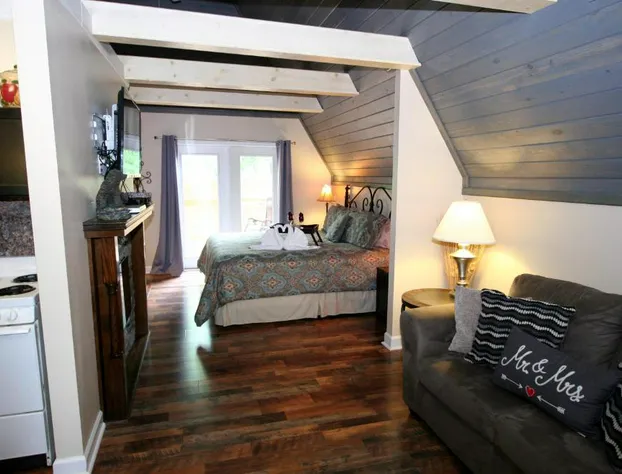 Snuggle Inn hotel detail image 4