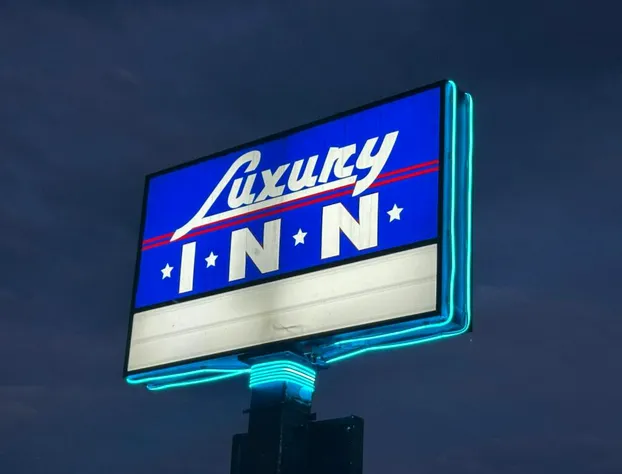 Luxury Inn hotel detail image 2