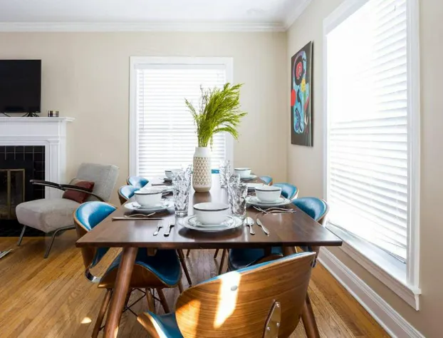 Spacious 6BR 2.5 Bath in Highlands hotel detail image 1