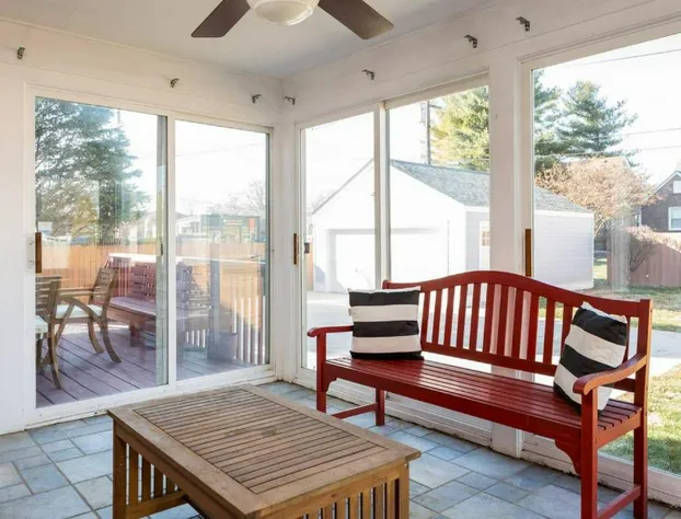 Spacious 6BR 2.5 Bath in Highlands hotel detail image 2