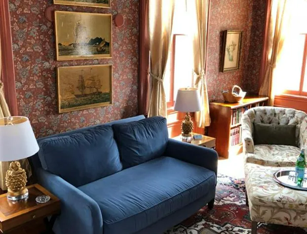 Elmwood 1820 Bed & Breakfast Inn hotel detail image 3