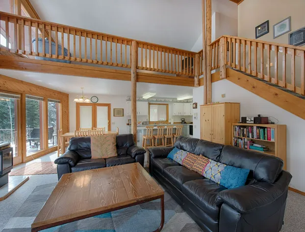 Hilltop Lodge by Casago McCall - Donerightmanagement hotel detail image 1