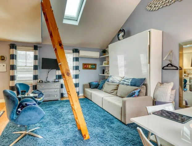 Provincetown Waterfront Studio hotel detail image 4