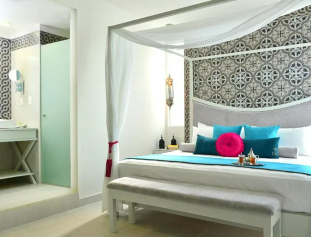 Unic Design Hotel - Near Mamitas Beach Club hotel detail image 4