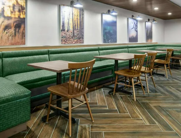 Fairfield Inn & Suites by Marriott Rocky Mount hotel detail image 4