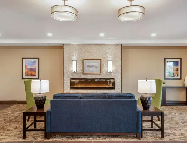 Comfort Inn & Suites Winchester hotel detail image 3