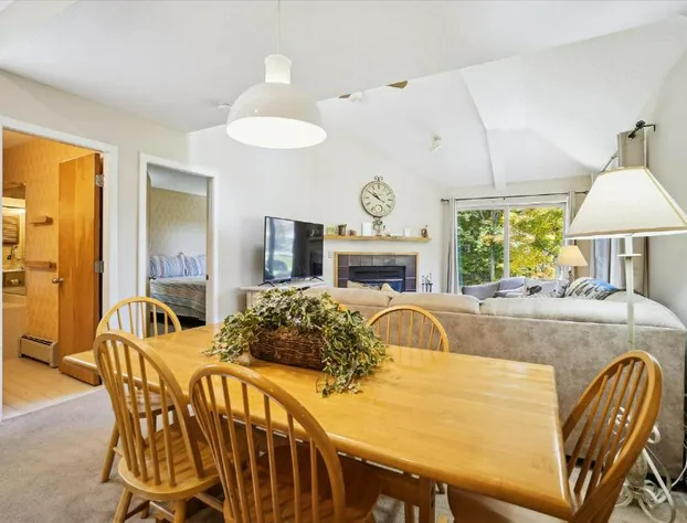 Woods Resort Unit V17 by RedAwning hotel detail image 4