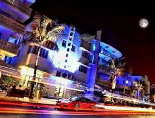 Ocean Drive Studios Beach Front hotel detail image 3