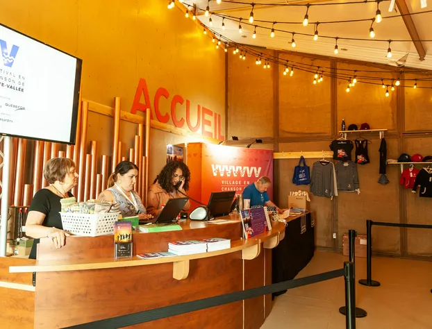 Maison Lebreux - Motel hotel detail image 1