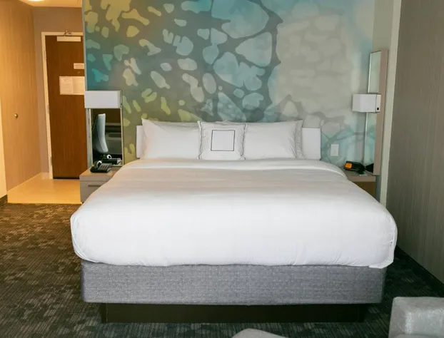 Courtyard by Marriott Elkhart hotel detail image 4