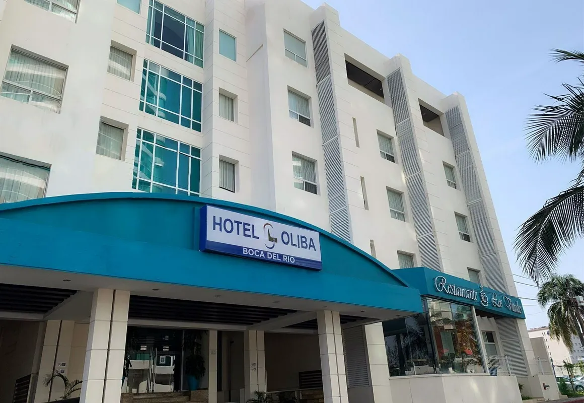 Hotel Oliba hotel hero