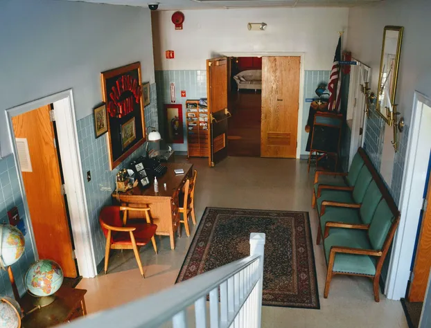 Sherman Inn hotel detail image 2