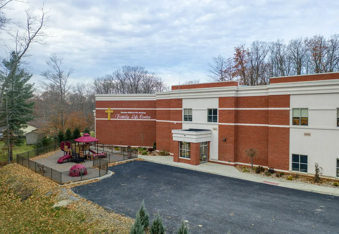 Crown Resorts at Silverwoods hotel hero