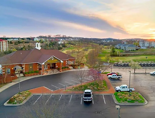 Reunion Lodges at Thousand Hills hotel detail image 2