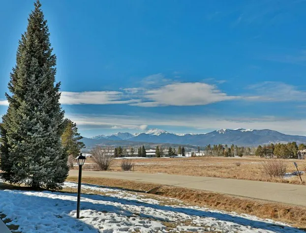 Meadowridge 18-04 hotel detail image 1